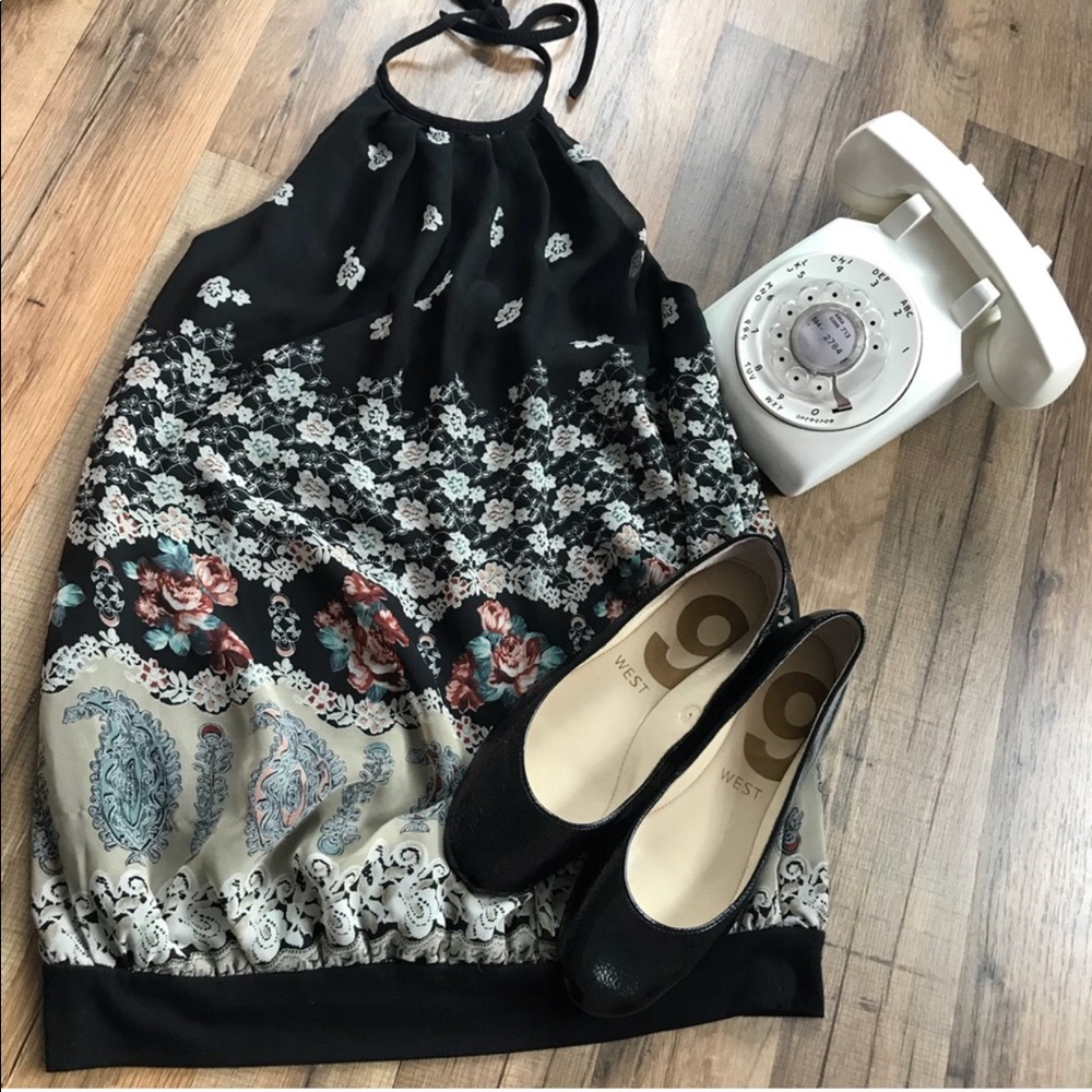 Buckle daytrip floral halter top size med